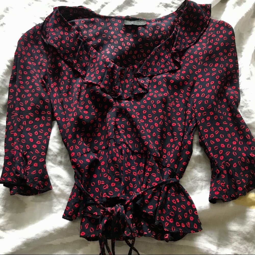**SOLD**Topshop Ruffled Blouse size 4
